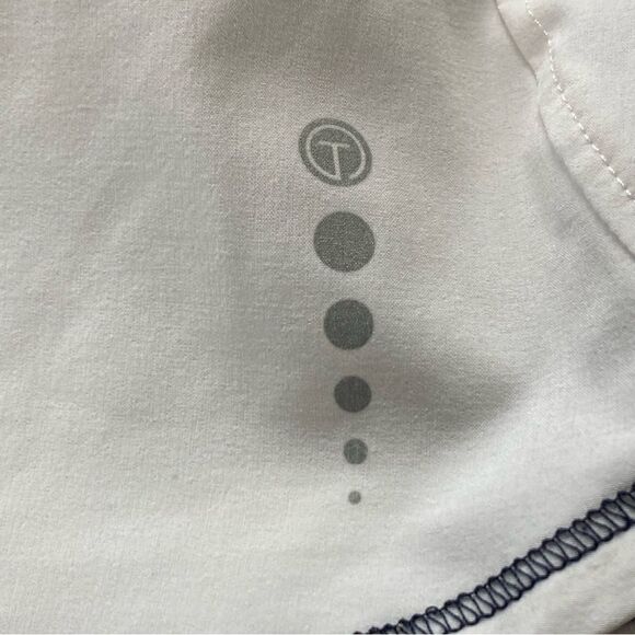 T By Talbots White Skorts Size Medium - Picture 6 of 11